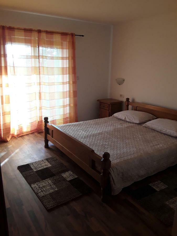 Apartment And Rooms Hacienda Stelio Porec Bagian luar foto